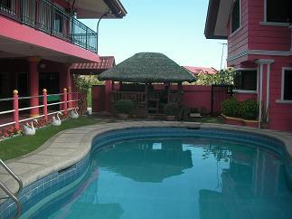 Rent The Pink Shoppe Resort in Los Banos