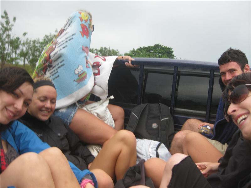Hitchhikin in the back of a pick up from Trujillo