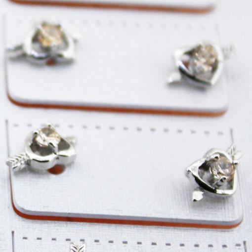 Photo by yalingjewelry